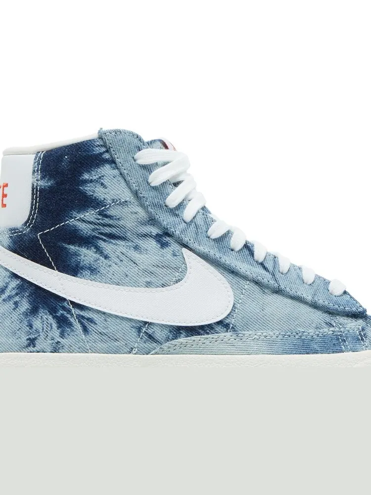 Кроссовки Nike Wmns Blazer Mid '77 'Washed Denim' — изображение 2 из 8, синий
