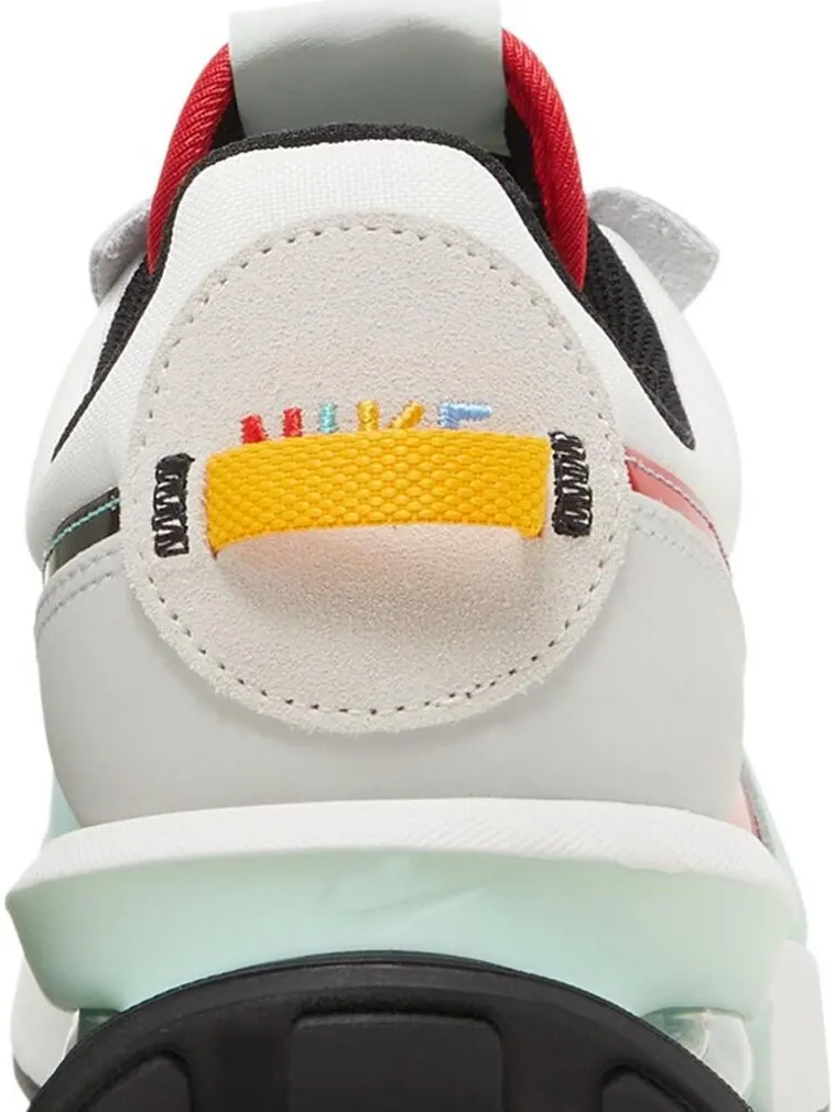 Кроссовки Nike Air Max Pre-Day 'White University Red' — изображение 7 из 8, белый