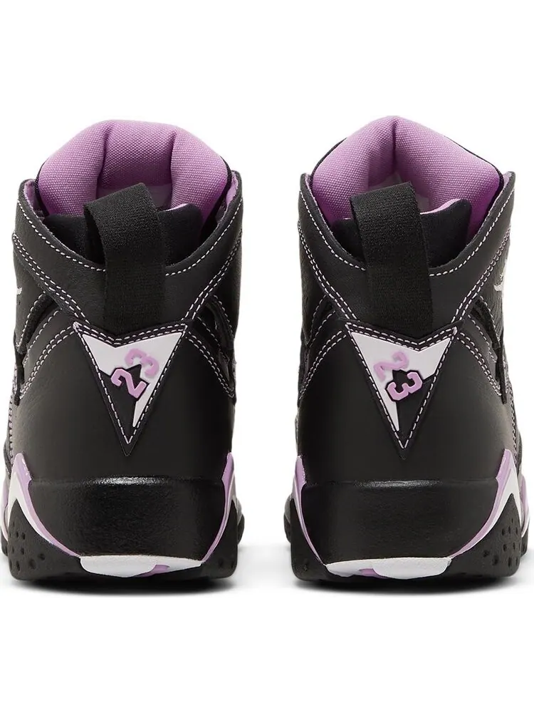 Кроссовки Air Jordan 7 Retro GS 'Barely Grape' — изображение 6 из 8, черный