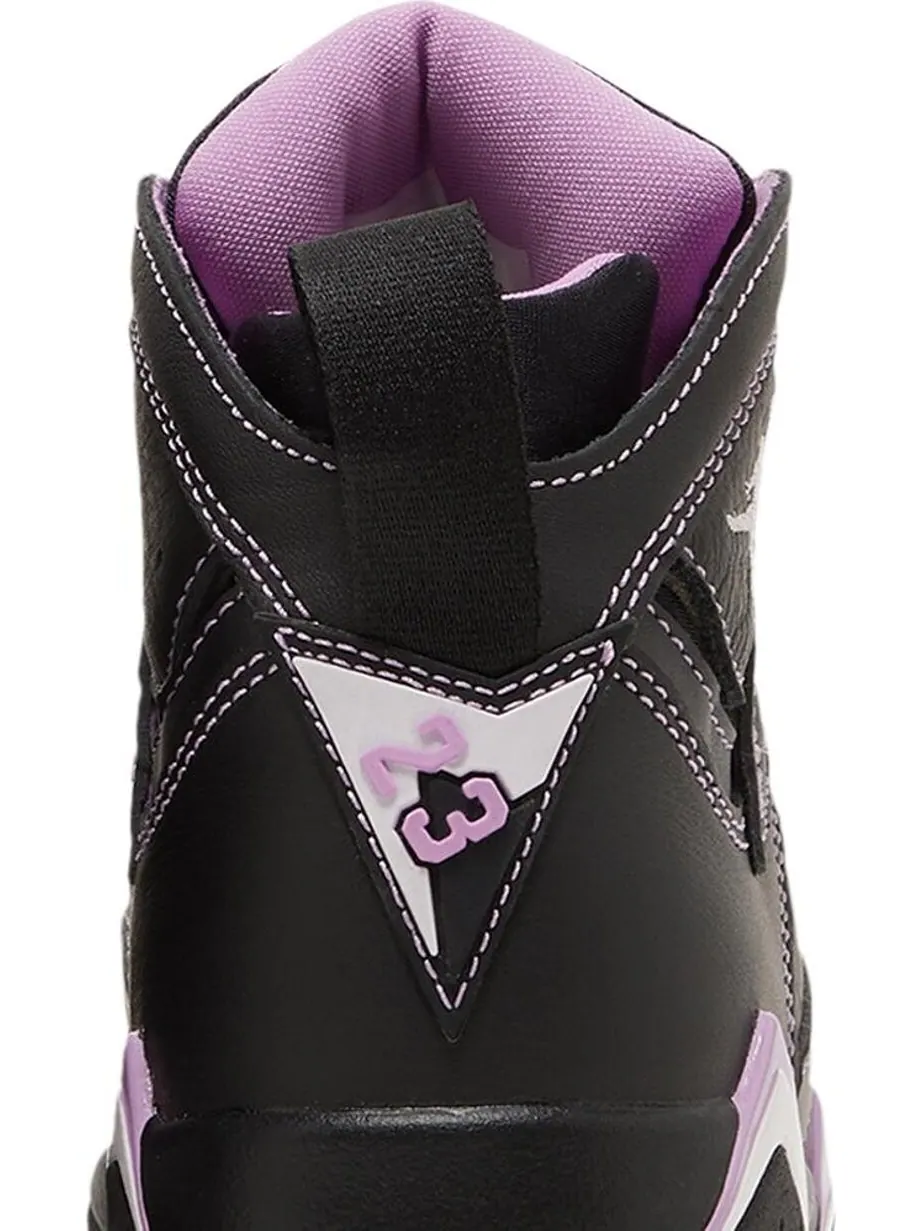 Кроссовки Air Jordan 7 Retro GS 'Barely Grape' — изображение 7 из 8, черный
