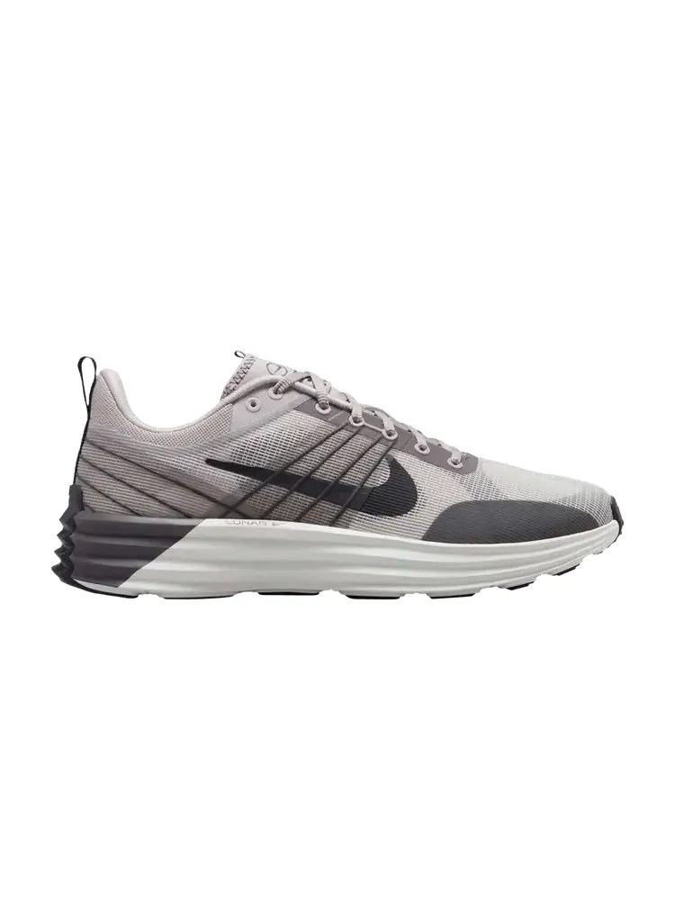 Кроссовки Lunar Roam 'College Grey' — изображение 1 из 1, серый
