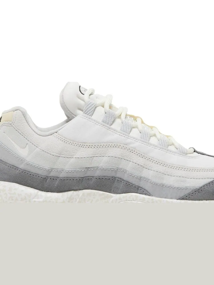 Кроссовки Nike Air Max 95 QS 'White Light Bone' — изображение 2 из 8, белый