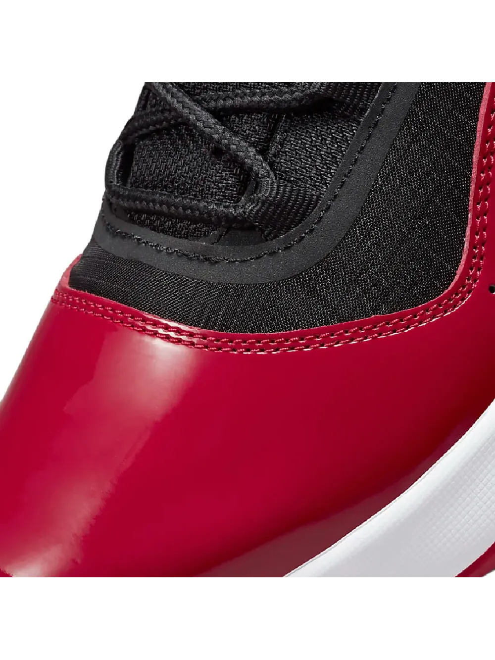 Кроссовки Nike Air Jordan 11 CMFT Low — изображение 7 из 8, белый/красный/черный