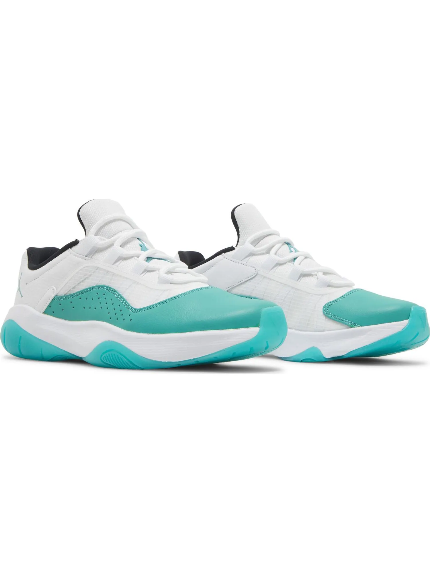 Кроссовки Nike Wmns Air Jordan 11 CMFT Low — изображение 5 из 5, белый