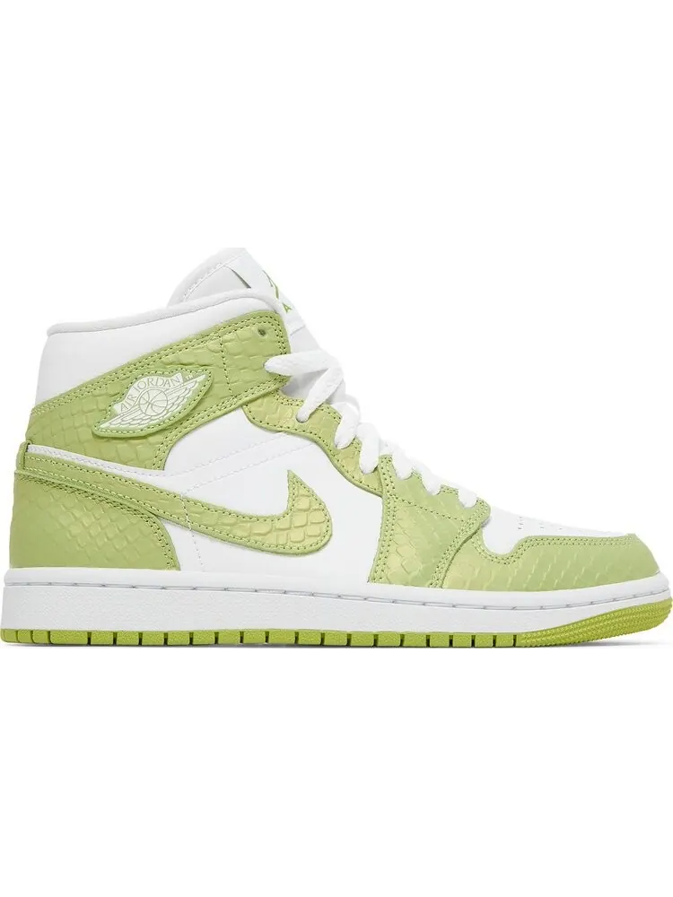 Кроссовки Wmns Air Jordan 1 Mid SE Green Python — изображение 1 из 8, белый