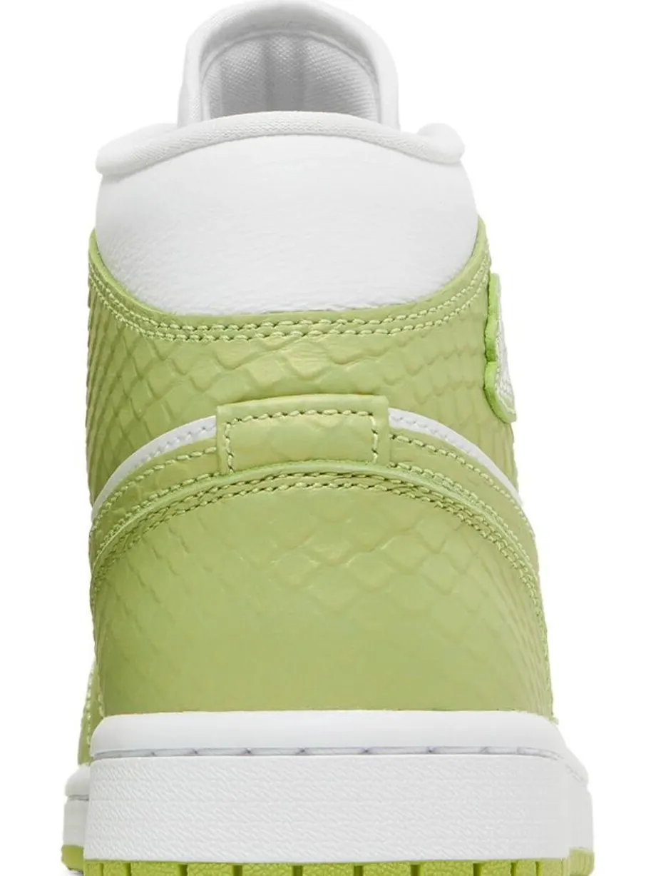 Кроссовки Wmns Air Jordan 1 Mid SE Green Python — изображение 7 из 8, белый