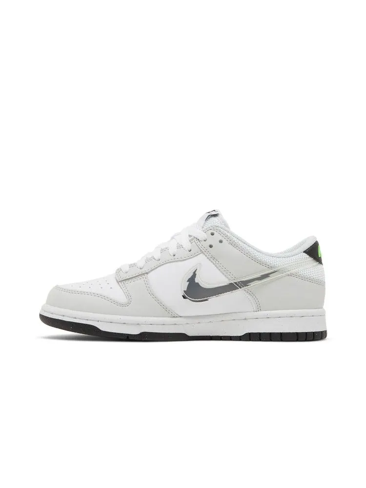 Кроссовки Nike Dunk Low GS 'Glitch Swoosh' — изображение 4 из 9, черный/белый