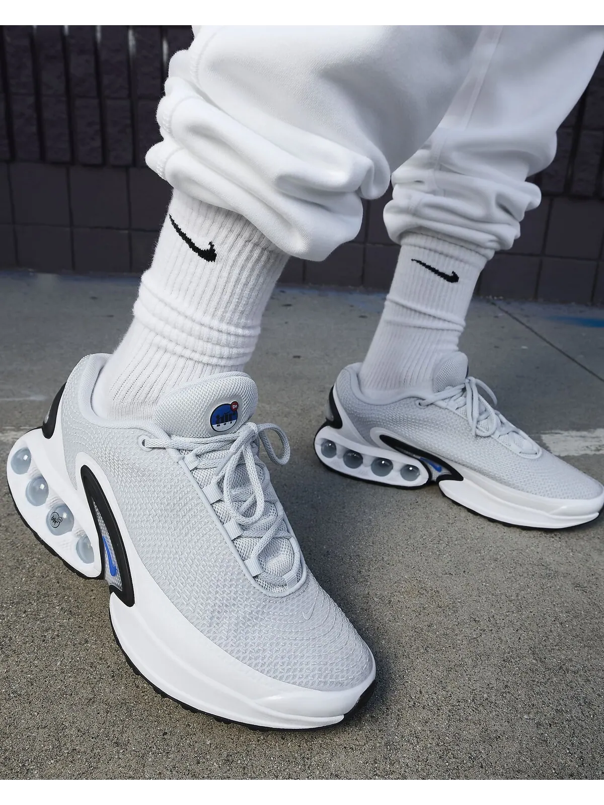 Кроссовки Nike Air Max Dn — изображение 9 из 10, серый