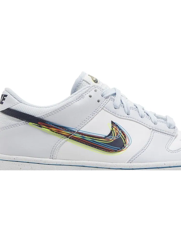 Кроссовки Nike Dunk Low GS '3D Swoosh' — изображение 2 из 8, белый
