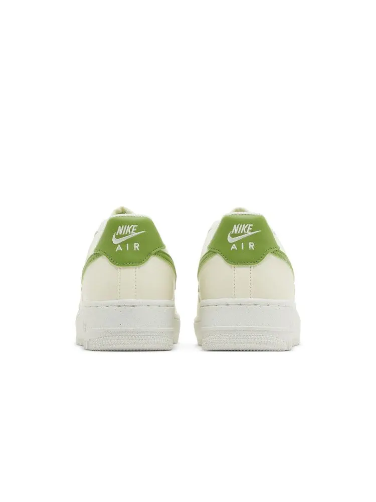 Кроссовки Nike Wmns Air Force 1 '07 SE Next Nature 'Coconut Milk Chlorophyll' — изображение 7 из 9, черный