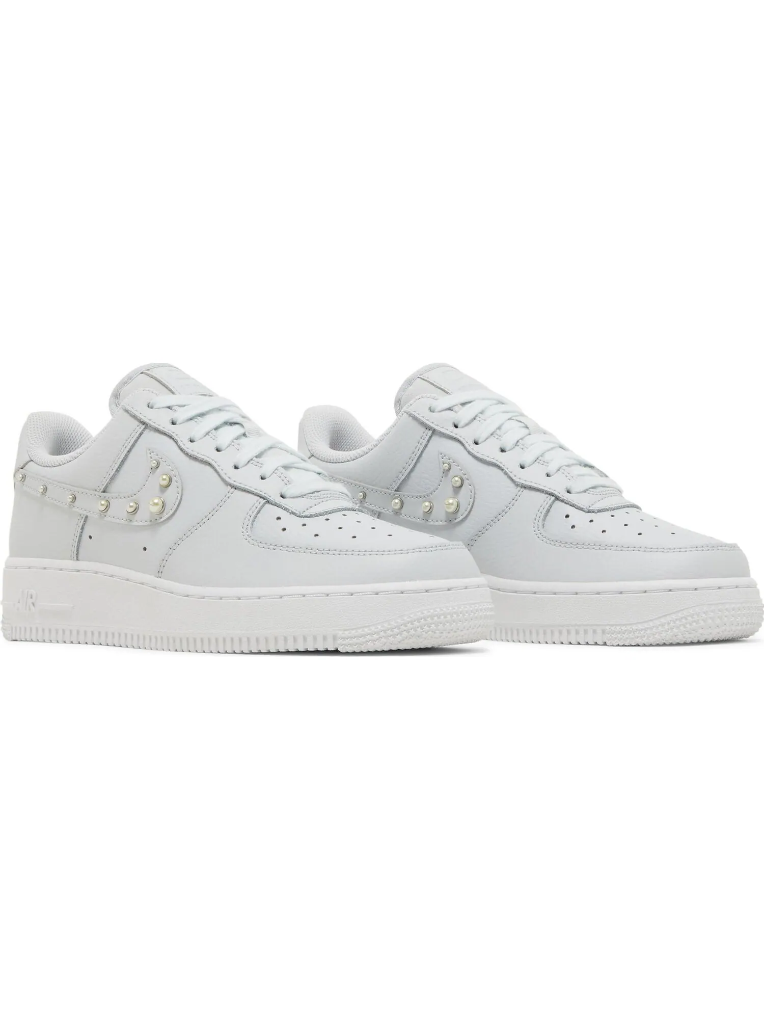 Кроссовки Nike Wmns Air Force 1 07 SE — изображение 5 из 5, белый