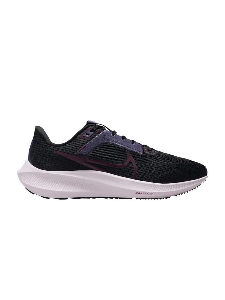 Кроссовки Wmns Air Zoom Pegasus 40 'Black Night Maroon Purple' — изображение 1 из 1, черный фиолетовый