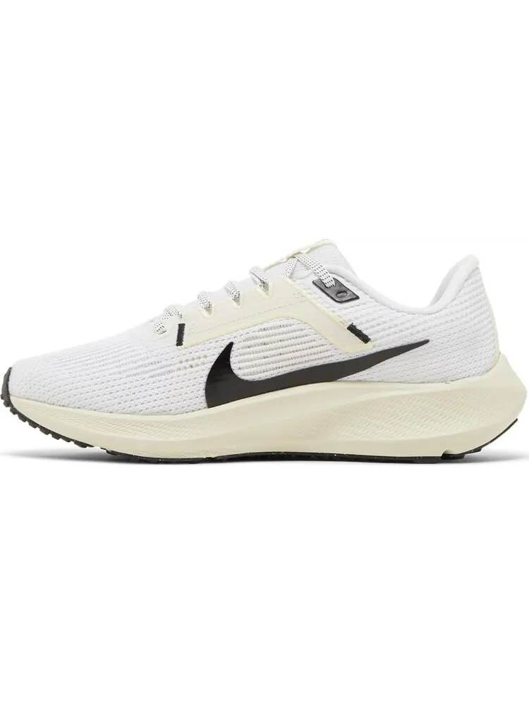 Кроссовки Wmns Air Zoom Pegasus 40 'White Coconut Milk' — изображение 3 из 4, белый