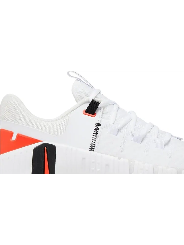 Кроссовки Nike Free Metcon 5 — изображение 2 из 4, белый