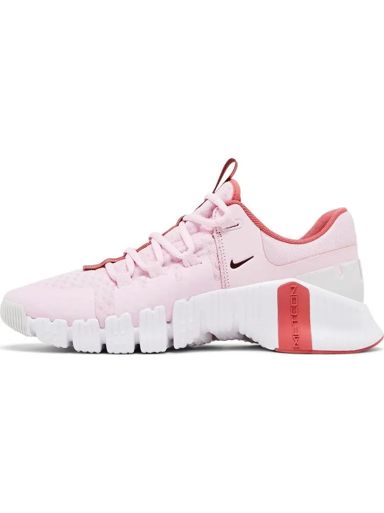 Кроссовки Wmns Free Metcon 5 Premium 'Pink Foam Adobe' — изображение 3 из 4, розовый