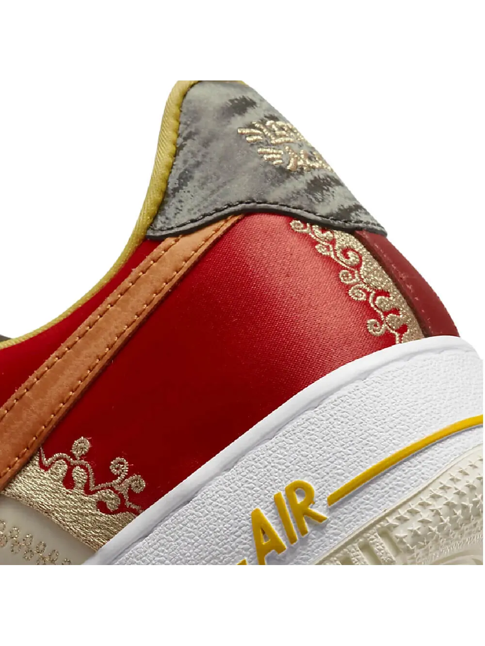 Кросcовки Nike Air Force 1 07 Premium — изображение 7 из 11, красный/бежевый