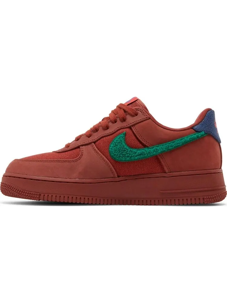 Кроссовки Nike Air Force 1 Low 'La Familia' — изображение 3 из 8, коричневый