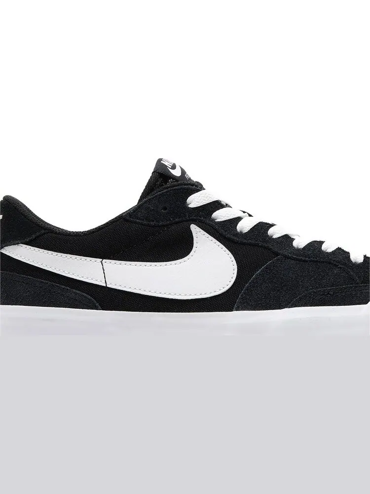 Кроссовки Zoom Pogo Plus SB 'Black White' — изображение 2 из 4, черный