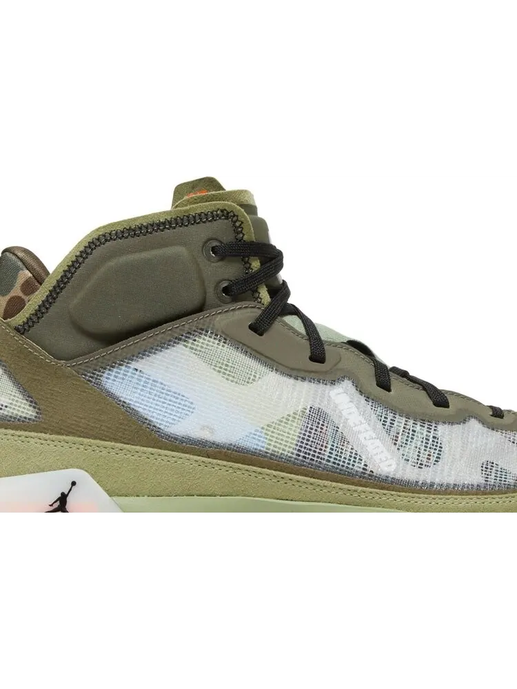 Кроссовки Undefeated x Air Jordan 37 SP Flight Jacket — изображение 2 из 8, зеленый
