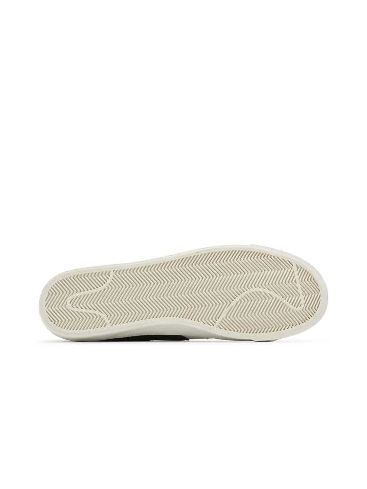 Кроссовки Nike Blazer Low '77 Jumbo 'Glitch Swoosh' — изображение 5 из 9