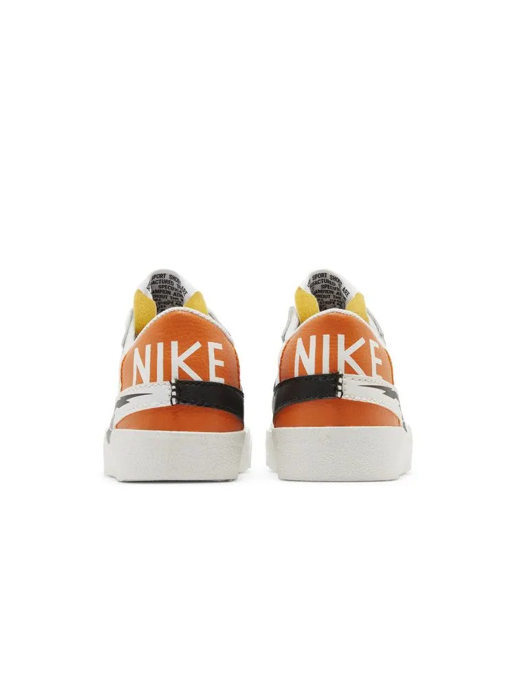 Кроссовки Nike Blazer Low '77 Jumbo 'Glitch Swoosh' — изображение 7 из 9