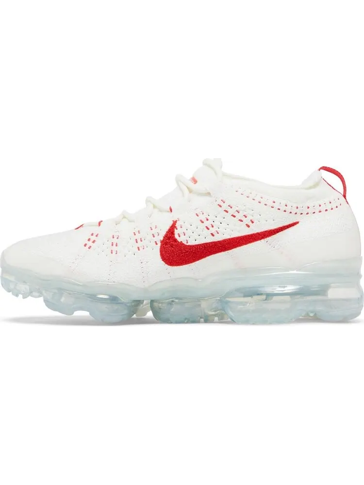 Кроссовки Wmns Air VaporMax 2023 Flyknit 'Sail Track Red' — изображение 3 из 4, бежевый