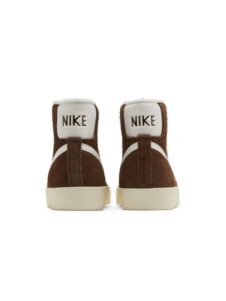 Кроссовки Nike Wmns Blazer Mid '77 Vintage 'Cacao Wow' — изображение 7 из 9, черный