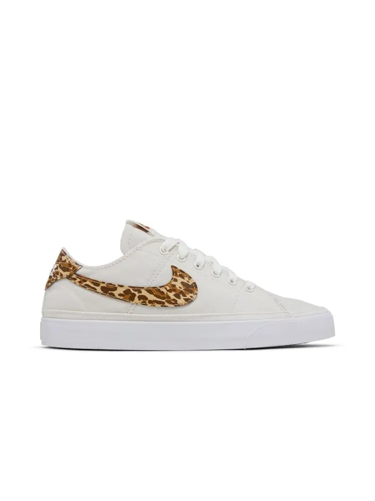 Кроссовки Nike Wmns Court Legacy Canvas — изображение 1 из 4, белый