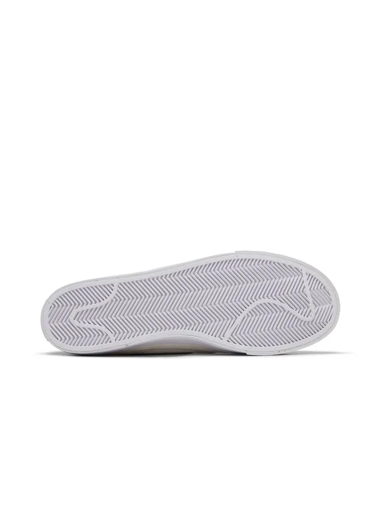 Кроссовки Nike Wmns Court Legacy Canvas — изображение 4 из 4, белый