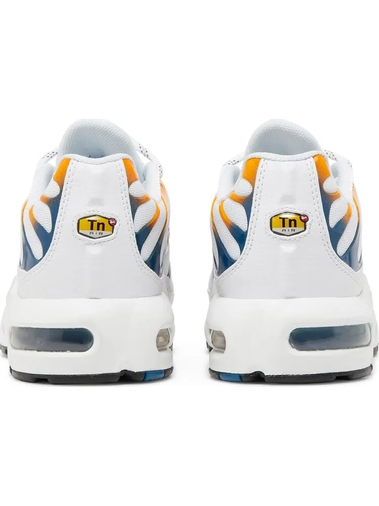 Кроссовки Nike Air Max Plus GS 'White Kumquat Marina' — изображение 6 из 8, белый