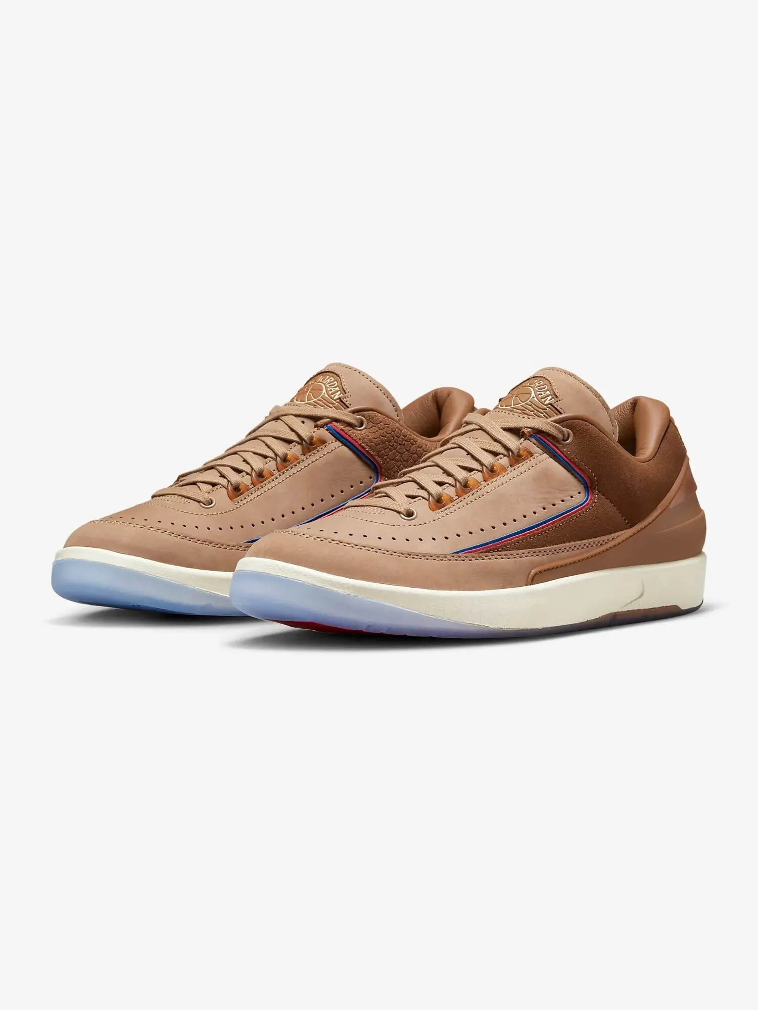 Кроссовки Nike Air Jordan 2 Retro Low Two 18 — изображение 2 из 14, бежевый