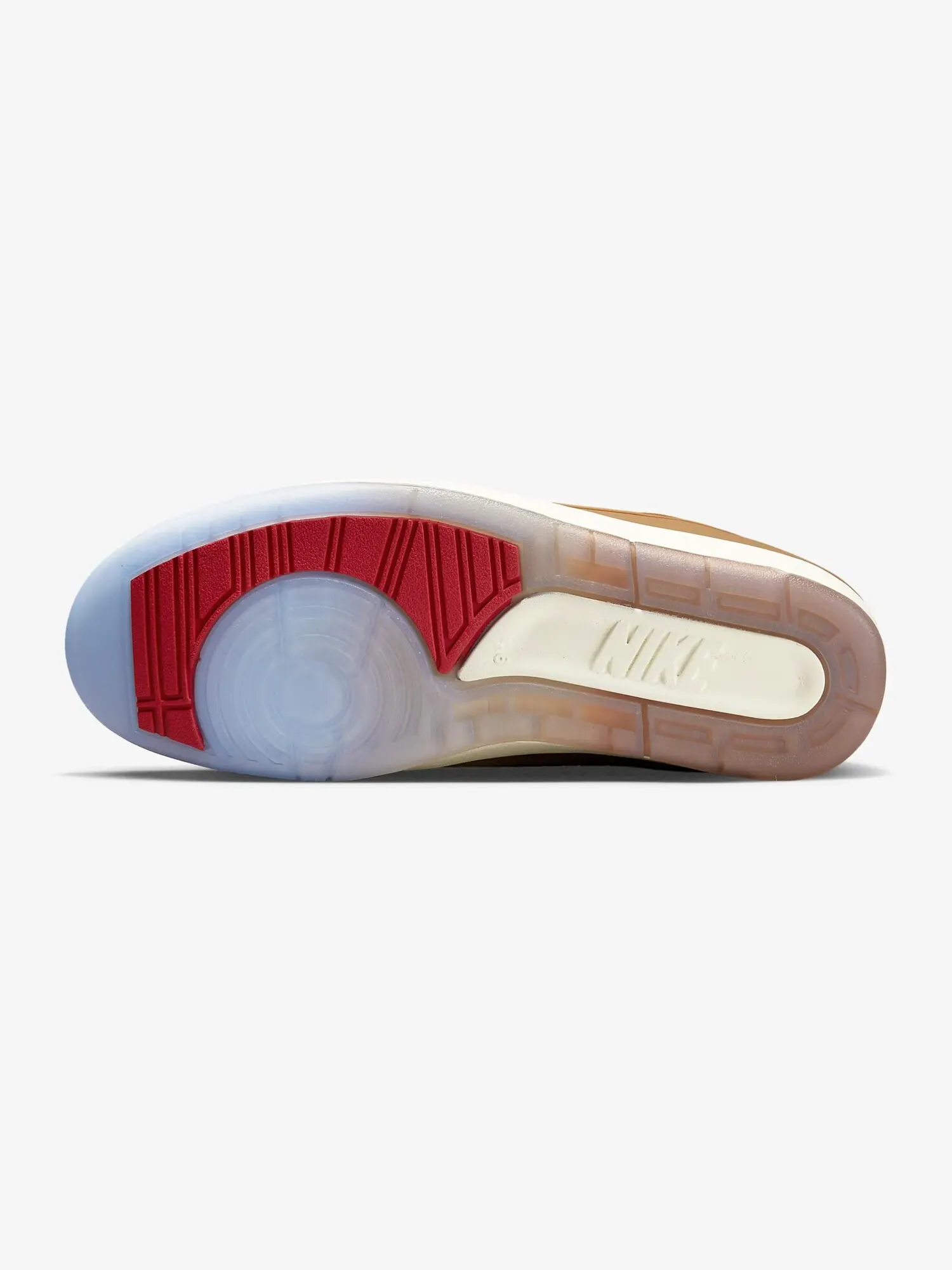Кроссовки Nike Air Jordan 2 Retro Low Two 18 — изображение 3 из 14, бежевый