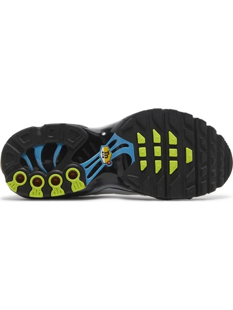 Кроссовки Nike Air Max Plus GS 'Layered Swoosh' — изображение 4 из 8, белый