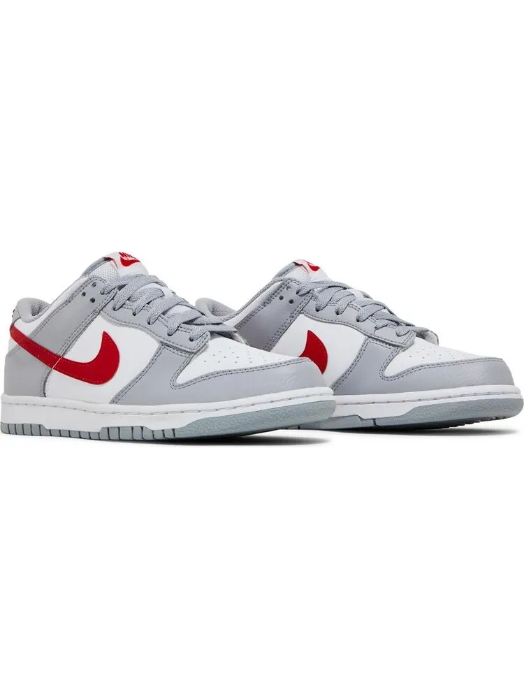 Кроссовки Nike Dunk Low GS 'Grey Red' — изображение 8 из 8, белый