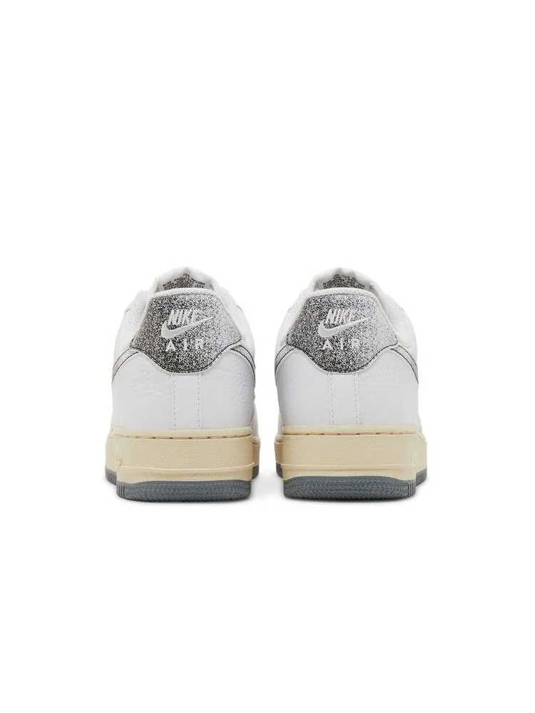Кроссовки Nike Air Force 1 Low, 50 Years of Hip-Hop — изображение 6 из 8, белый