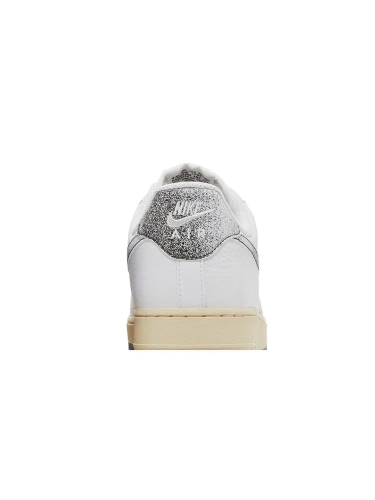 Кроссовки Nike Air Force 1 Low, 50 Years of Hip-Hop — изображение 7 из 8, белый
