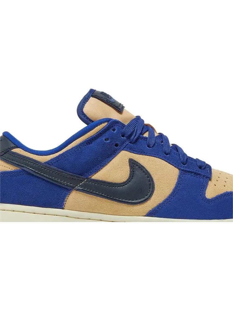 Кроссовки Wmns Dunk Low LX 'Blue Suede' — изображение 2 из 4, синий