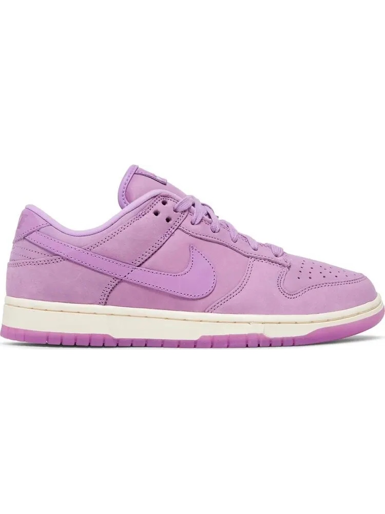 Кроссовки Wmns Dunk Low Premium 'Rush Fuchsia' — изображение 1 из 4, розовый