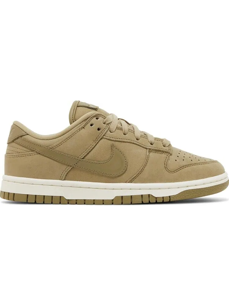 Кроссовки Wmns Dunk Low Premium 'Neutral Olive' — изображение 1 из 4, зеленый