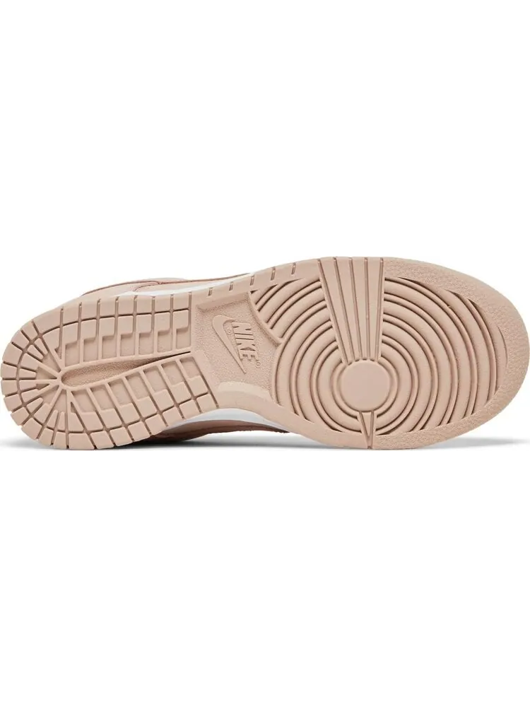 Кроссовки Wmns Dunk Low Premium 'Soft Pink' — изображение 4 из 4, розовый