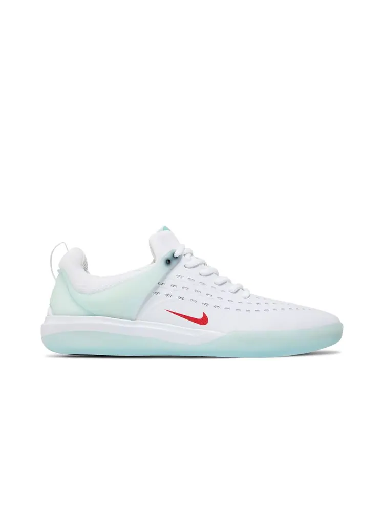 Кроссовки Zoom Nyjah 3 SB 'Skylight University Red' — изображение 1 из 8, красный