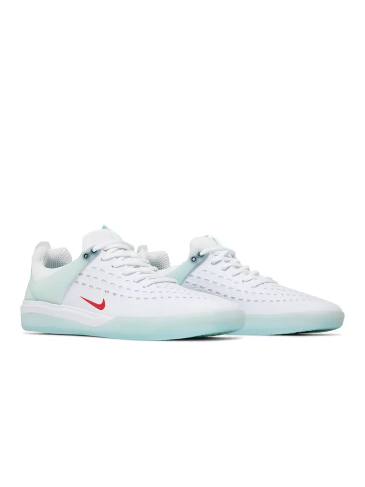 Кроссовки Zoom Nyjah 3 SB 'Skylight University Red' — изображение 8 из 8, красный