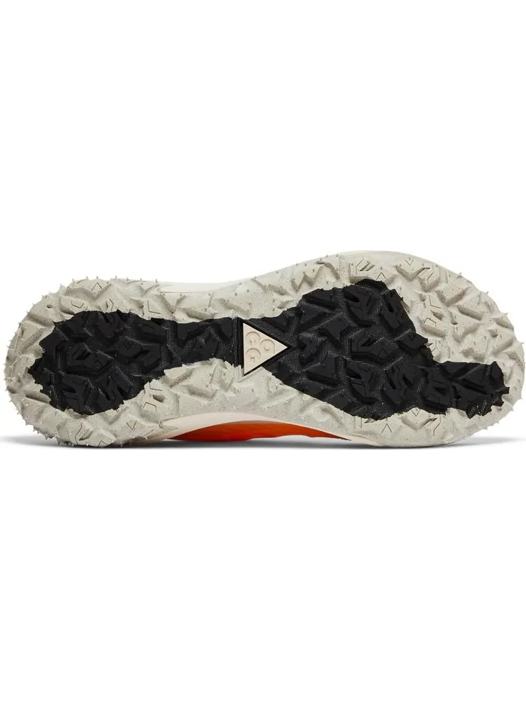 Кроссовки ACG Mountain Fly 2 Low 'Laser Orange' — изображение 4 из 4, оранжевый