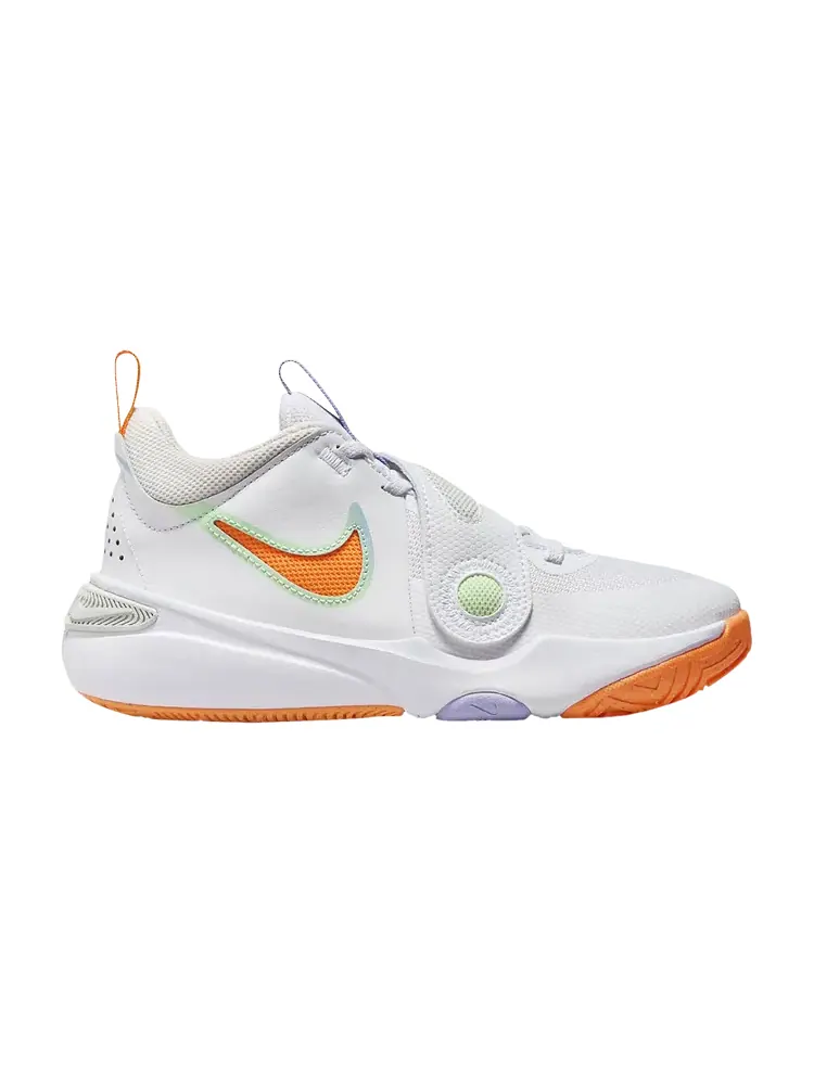 Кроссовки Nike Team Hustle D11 GS — изображение 1 из 1, белый