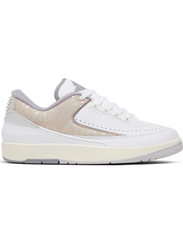 Кроссовки Air Jordan 2 Retro Low 'Python' — изображение 1 из 4, белый
