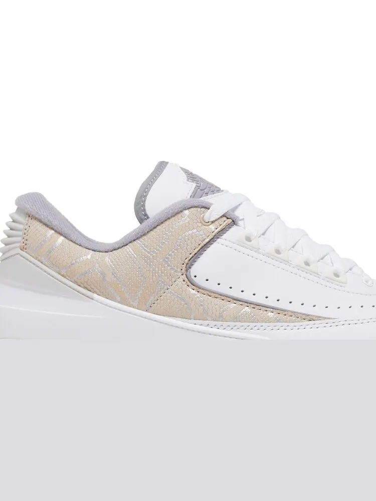 Кроссовки Air Jordan 2 Retro Low 'Python' — изображение 2 из 4, белый