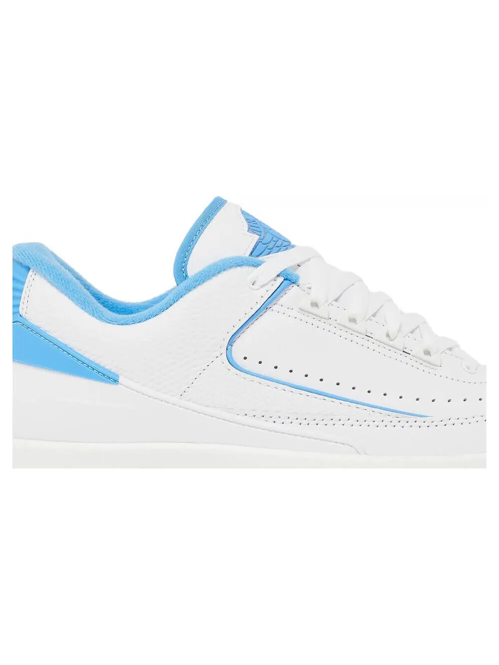 Кроссовки Nike Air Jordan 2 Retro Low UNC — изображение 5 из 8, голубой/белый