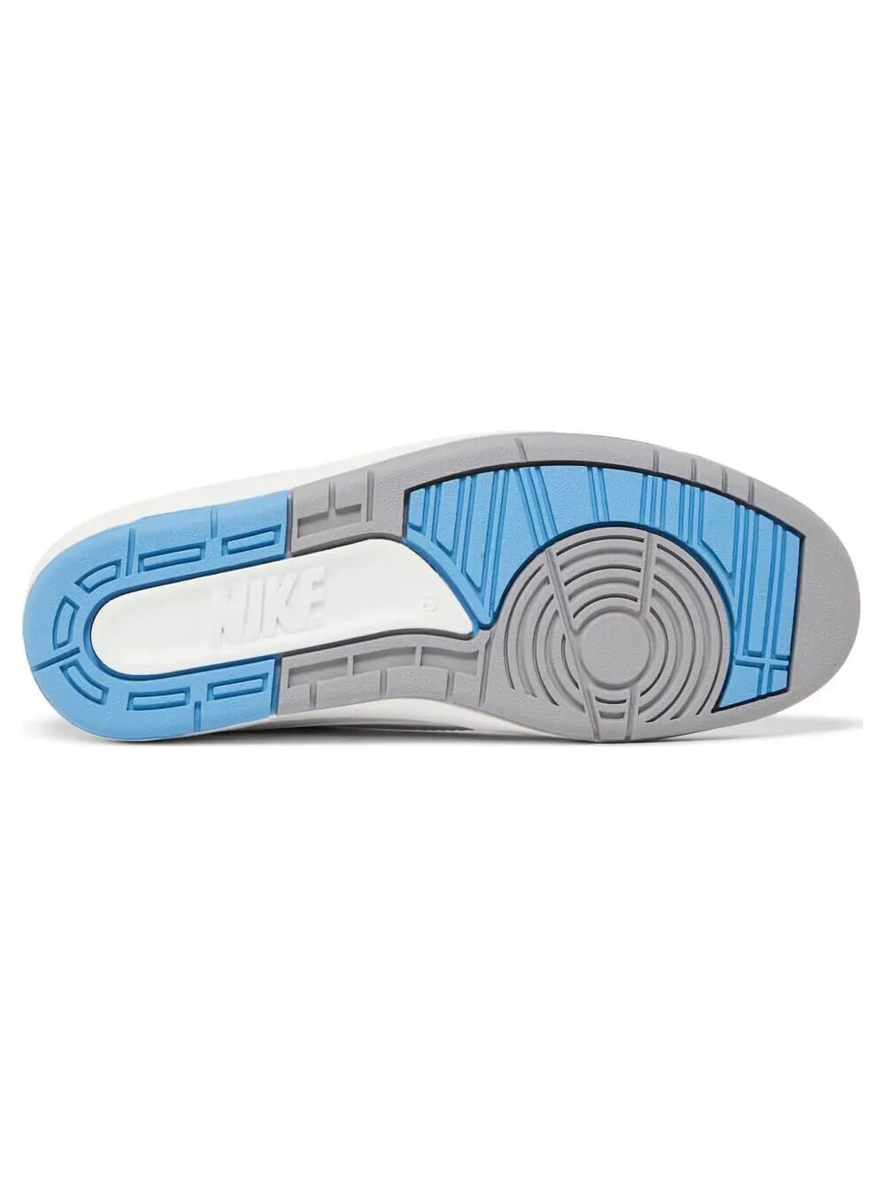 Кроссовки Nike Air Jordan 2 Retro Low UNC — изображение 7 из 8, голубой/белый