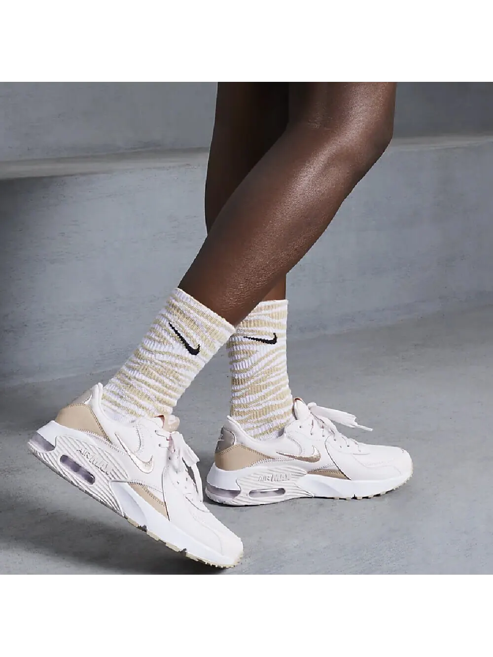 Кроссовки Nike Air Max Excee — изображение 9 из 9, розовый