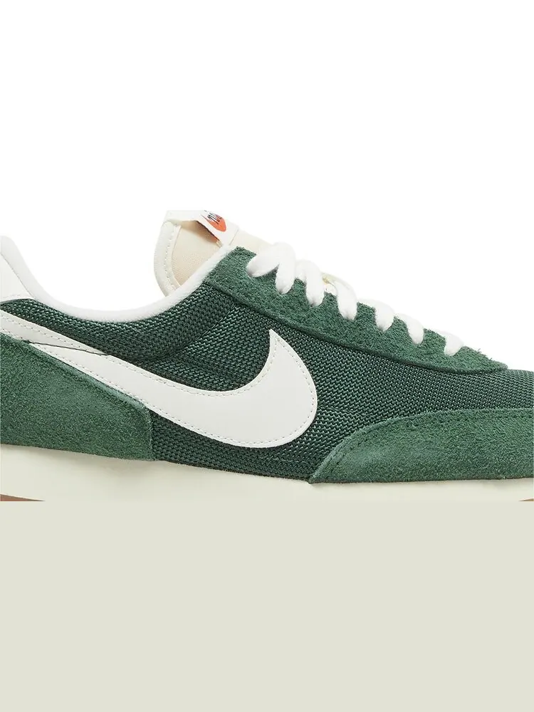 Кроссовки Wmns Daybreak Vintage 'Fir' — изображение 2 из 4, зеленый